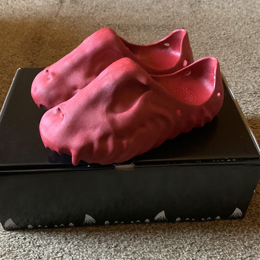Brand New KITO Wares Fossil-X Jag Runner Red October Bones Shoes, Men's (Size 7)